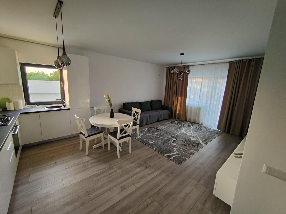 2 Rooms Apartment I Love Tea Бухарест Экстерьер фото